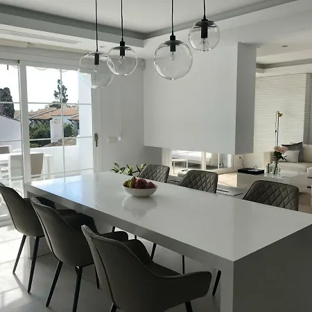 Modern Puente Apartment *